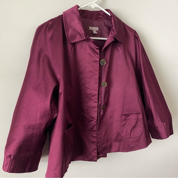 J Jill Lined Flared Stretch Blazer Jacket Buttons Cranberry size Small Petite - Picture 2 of 9
